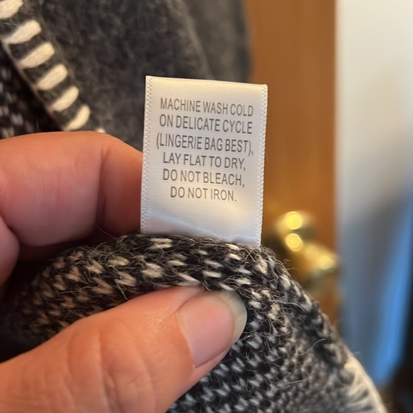 Coco and Carmen Boho long Sweater - Picture 5 of 6